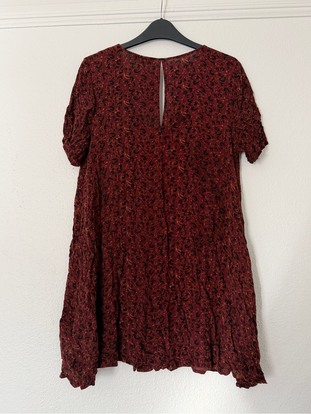 Urban Outfitters Staring at Stars A-Line V-Neck Mini Dress in Burgundy Floral - Picture 3 of 8